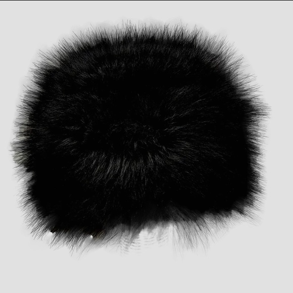 Baddie Kouture Other - Baby, It’s Cold Outside Baddie Hat